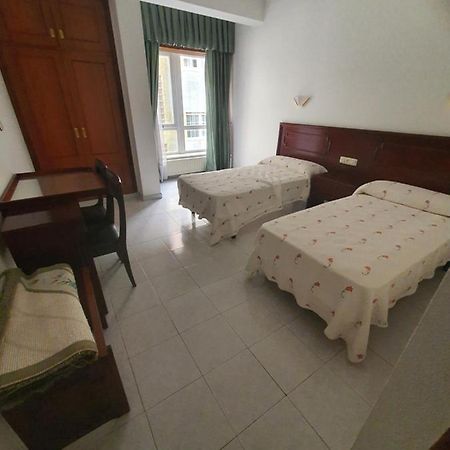Flor De Loto Hotel Ordes Bagian luar foto
